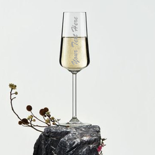 Personalised Bridal Party Champagne Flutes – Engraved Glasses for Bridesmaids, Bride & Maid of Honour (215ml)