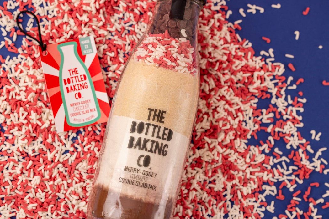 Merry Gooey Chocolate Cookie Slab Mix + FREE Personalised Apron