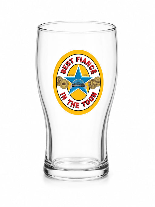 Best Fiancé in the Toon Pint Glass with UV printed Toon-inspired football badge design