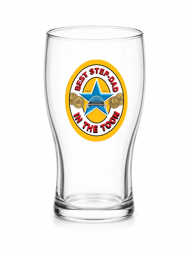 Best Stepdad in the Toon Pint Glass with UV printed Toon-inspired football badge design