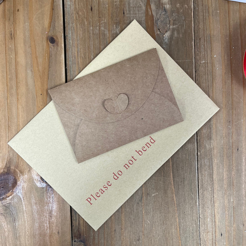 Personalised Funny Anniversary Wallet Card – Marriage Performance Review –Metal Keepsake –Own Photo – Gift for Husband, Wife or Partner